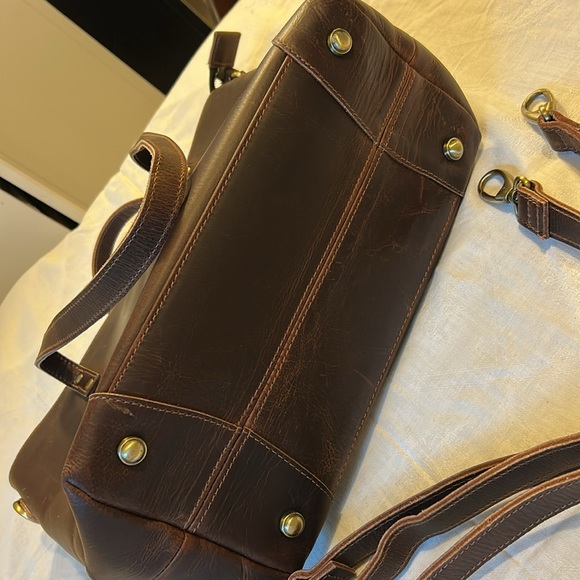 MONTANA HUDSON Eva Brown LARGE Leather Zip Tote - Picture 9 of 10